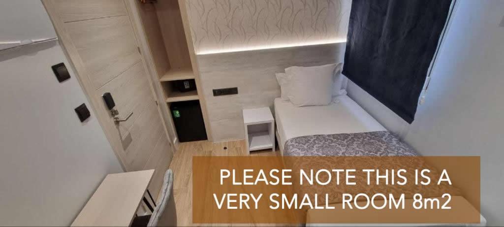 Small Single Room,1325211451:JPEG