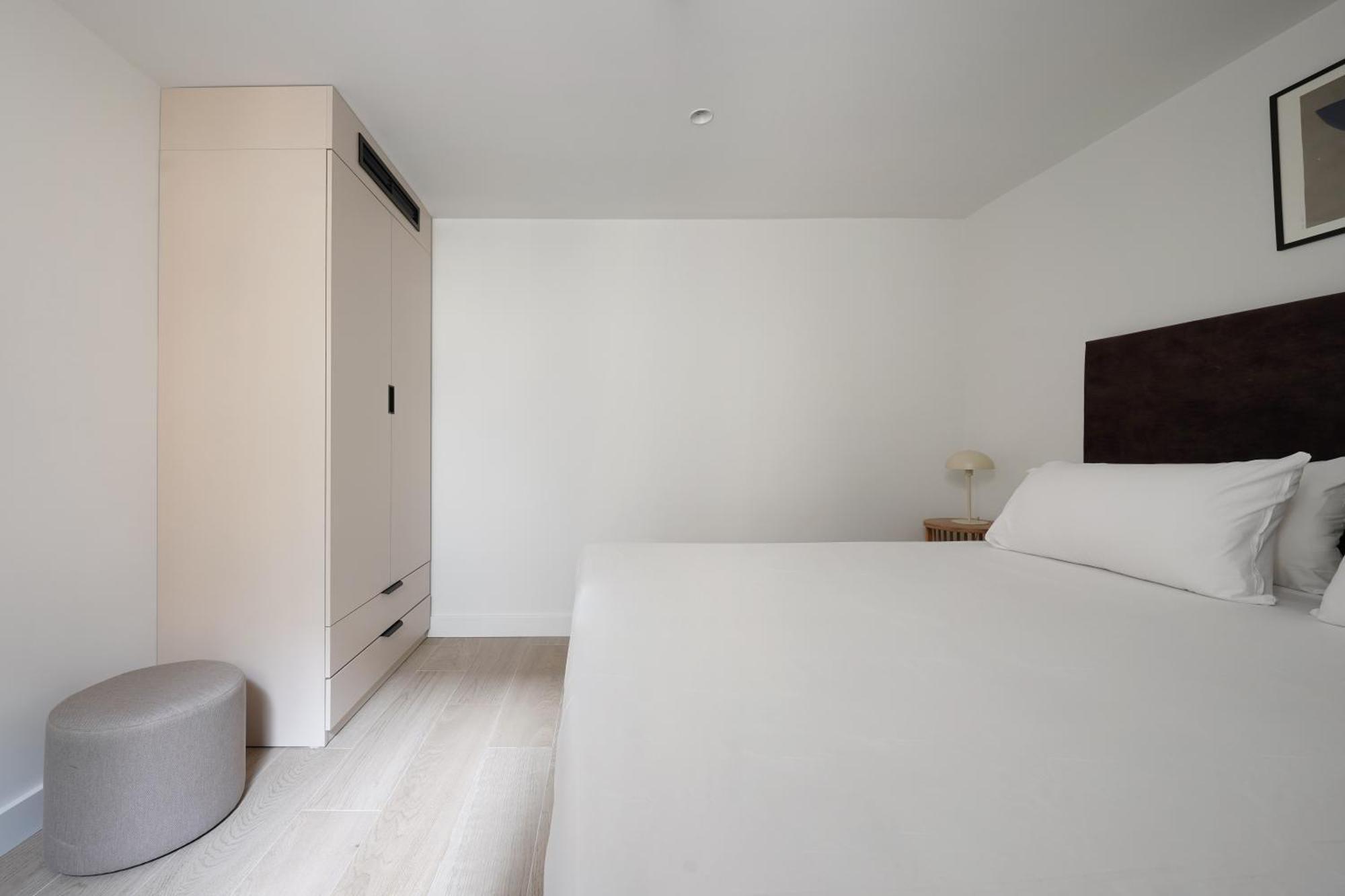 2 Bedroom Apartment Sofa Bed,1596840467:JPEG