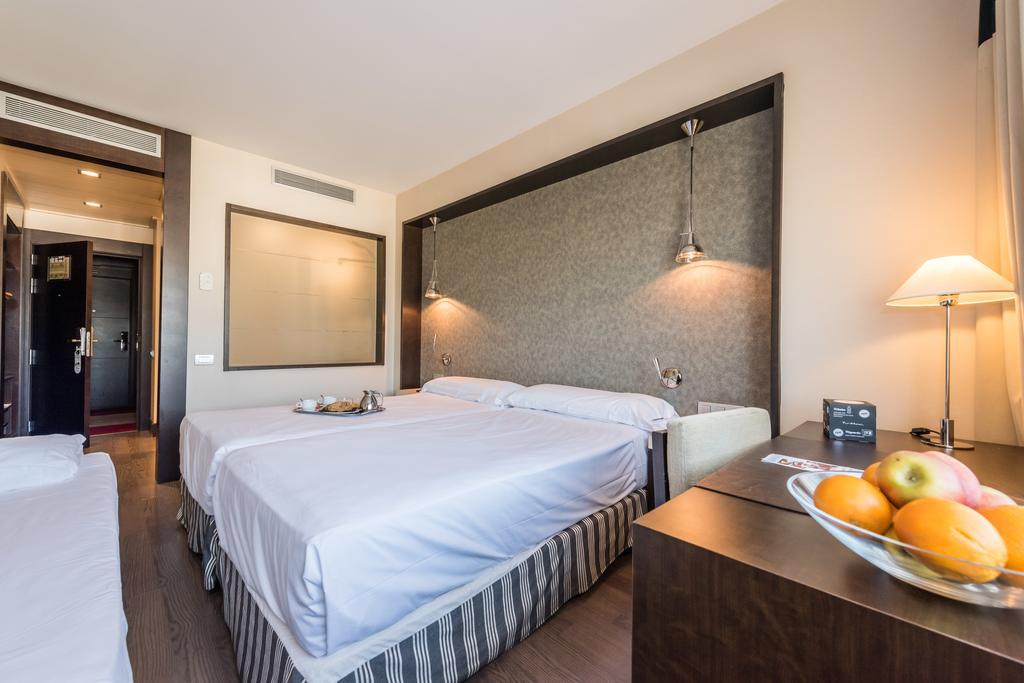 Double Room,239962653:JPEG