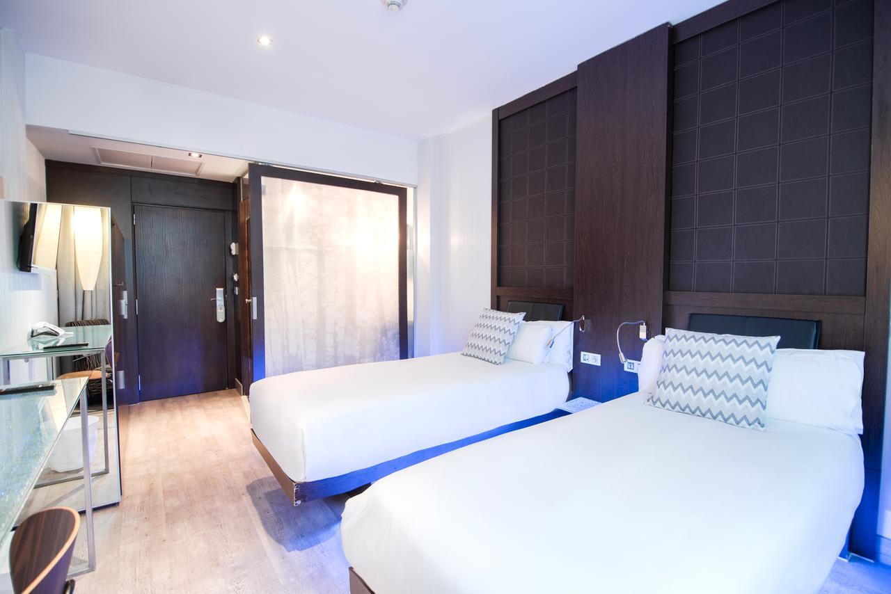Double Room 1,1207575571:JPEG