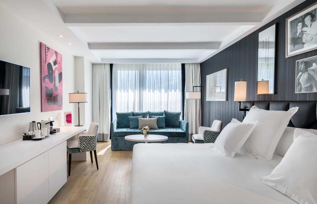 Premium Double or Twin Room,629770443:JPEG