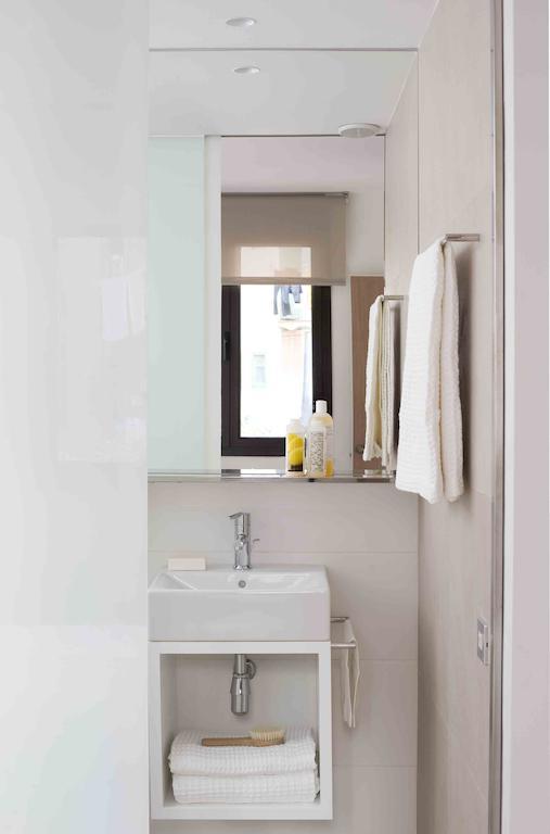 One-Bedroom Apartment,154309084:JPEG